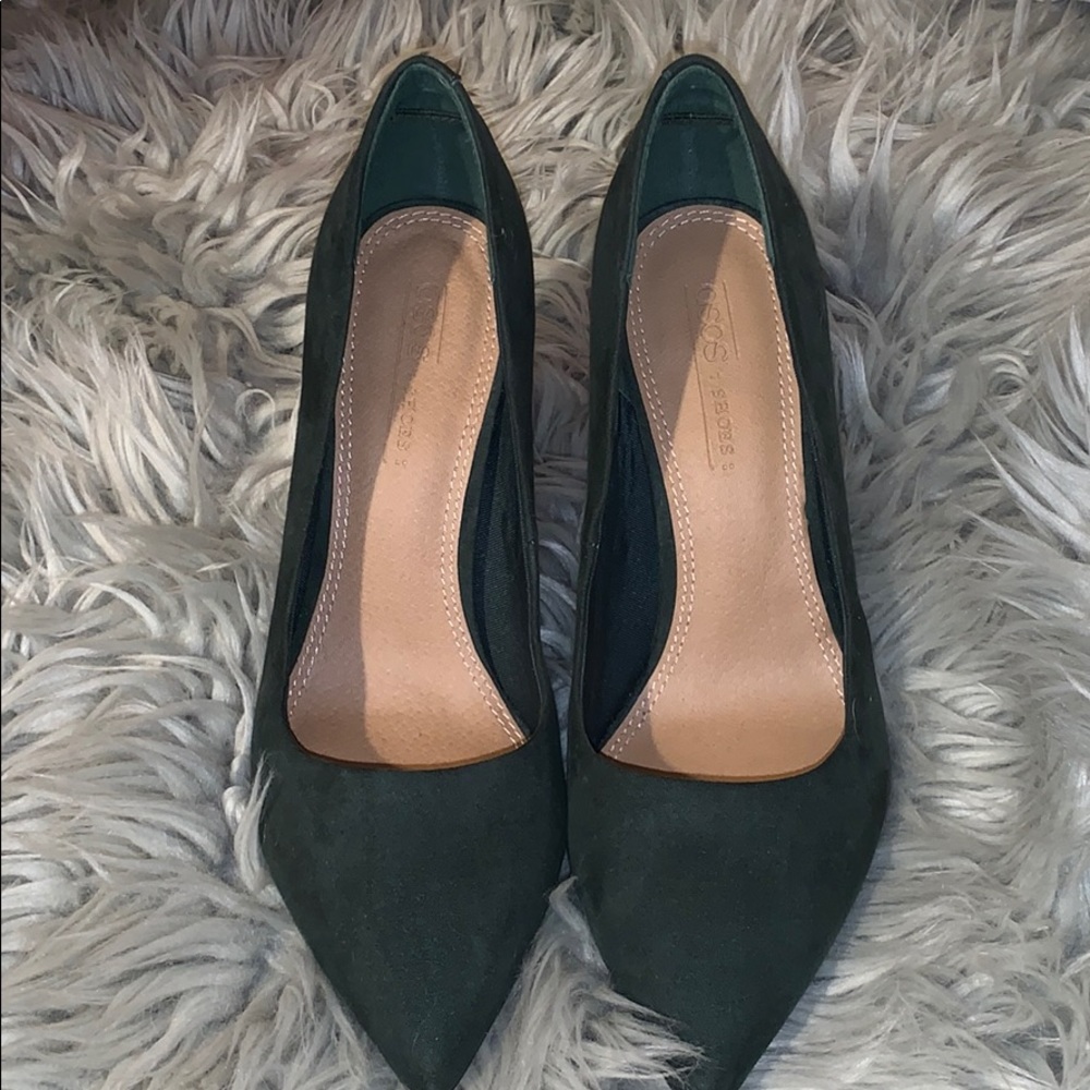 Gorgeous Green Heels For That Perfect Touch!💚💚